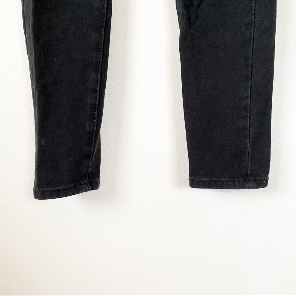4/$25 American Eagle Black Super Stretch Jeggings - Picture 4 of 8
